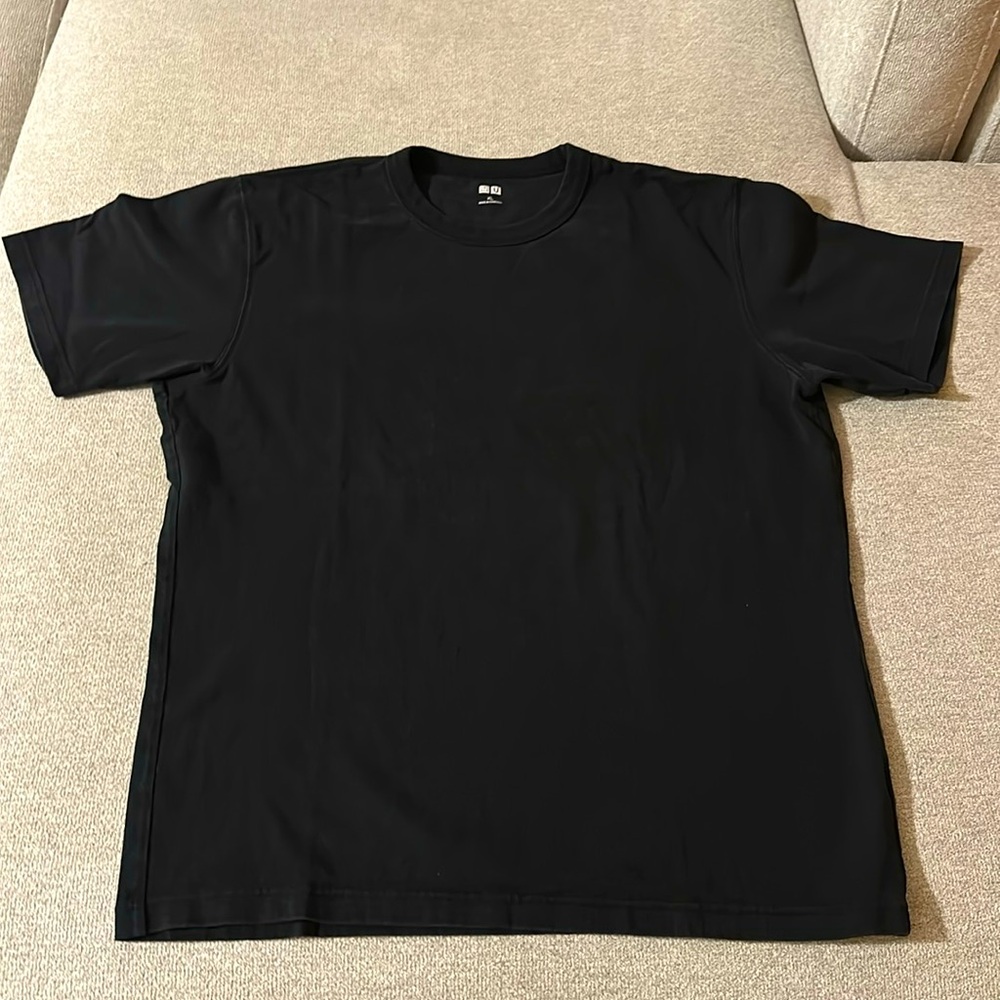 Uniqlo T-Shirt